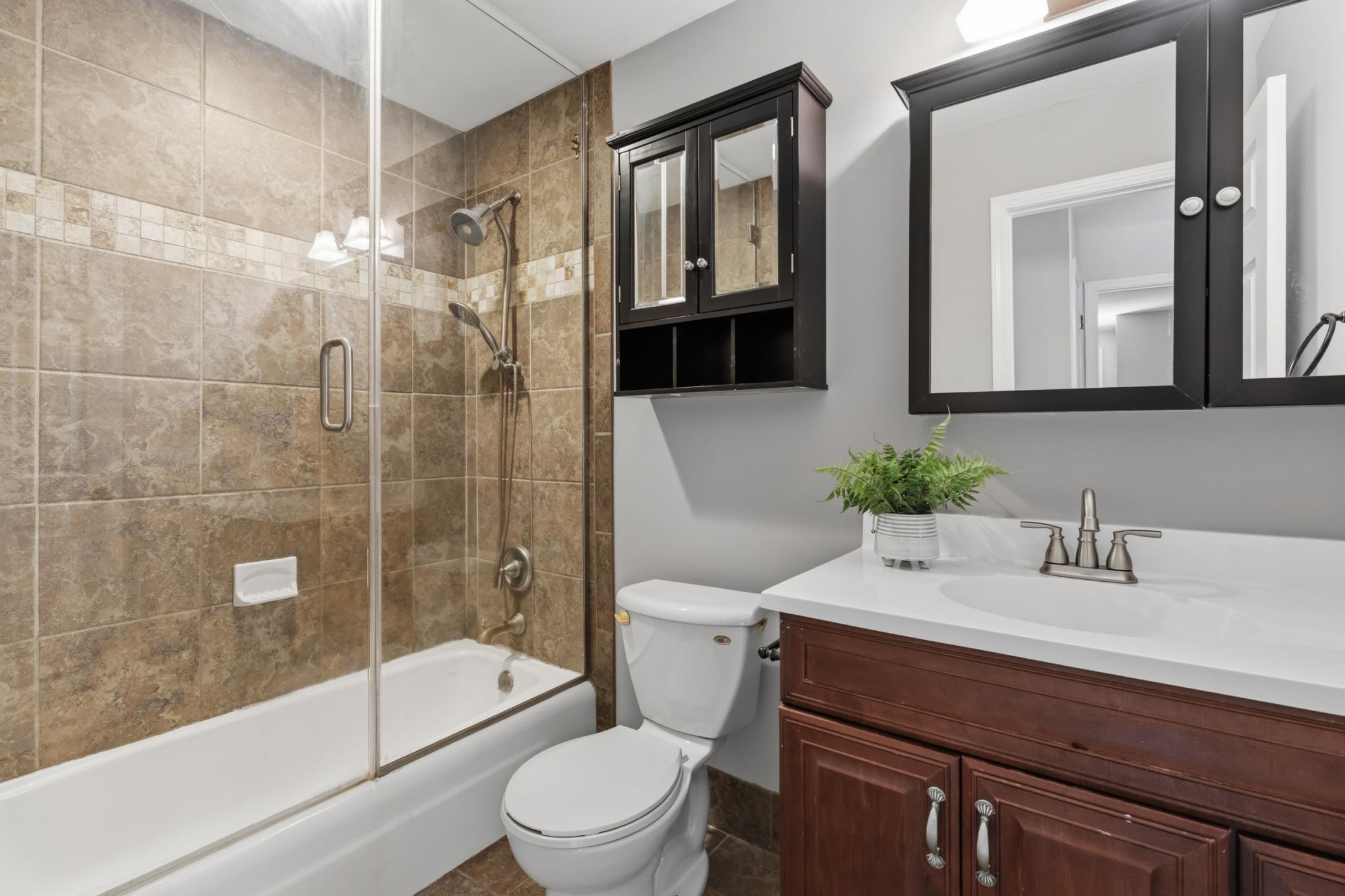 13995 Hidden Lake Trail NE
