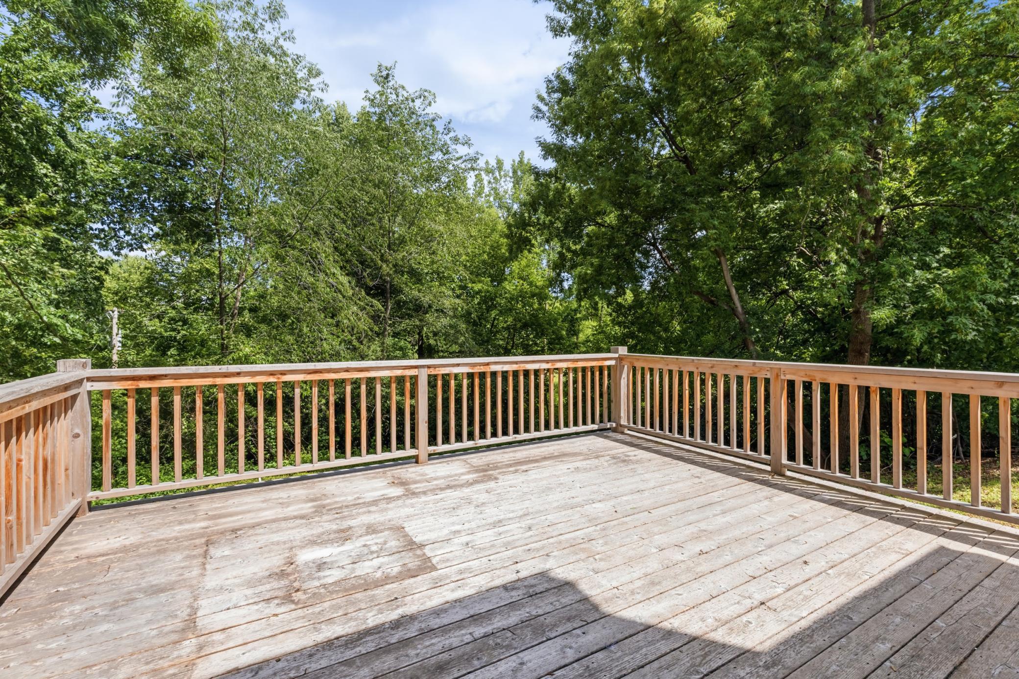 13995 Hidden Lake Trail NE