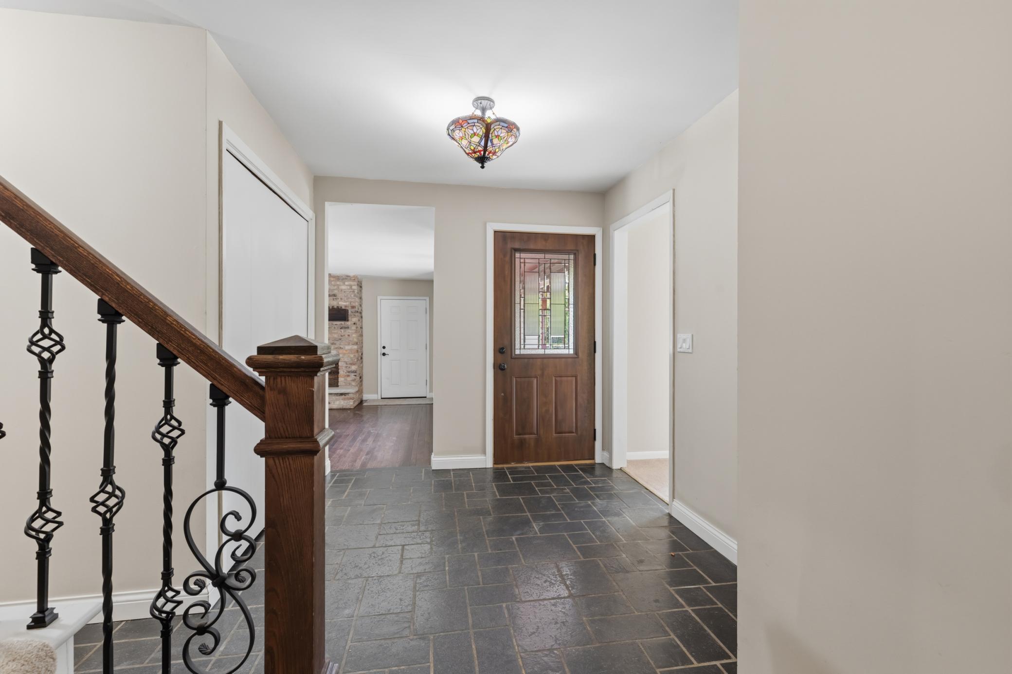 13995 Hidden Lake Trail NE