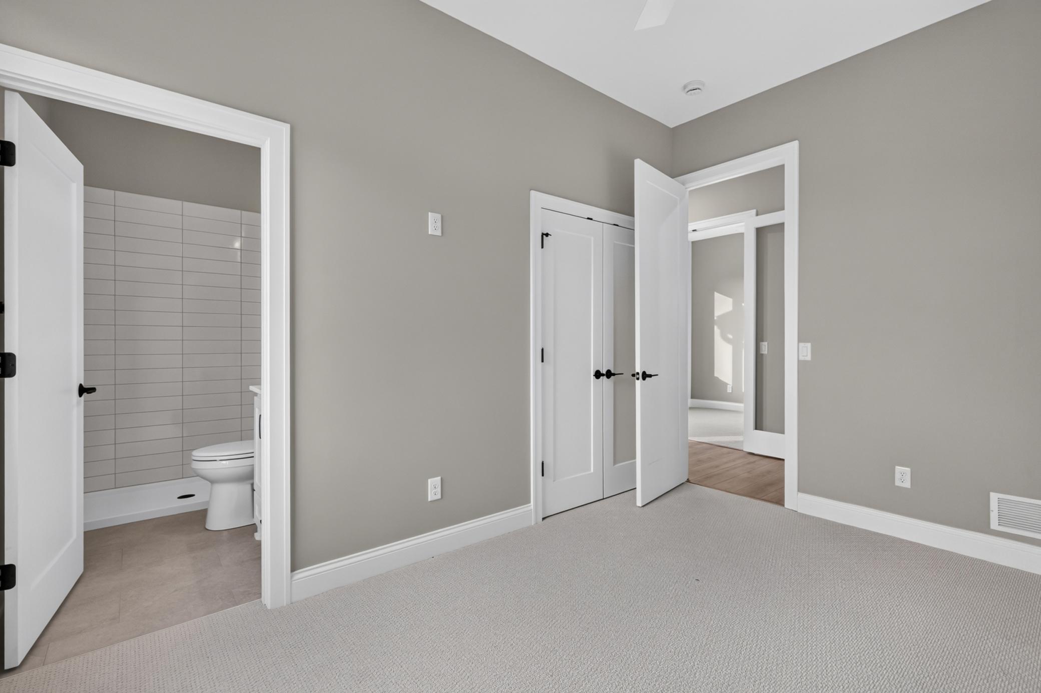 4759 Linden Cove Lane