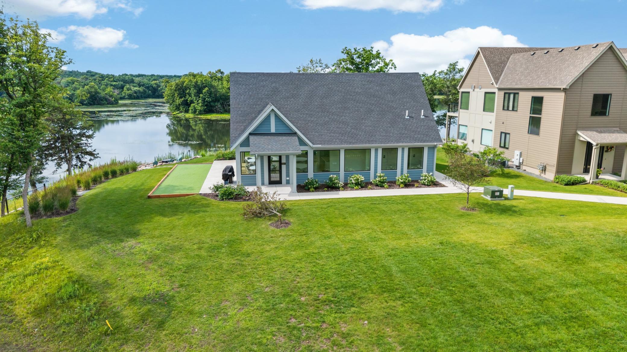 4729 Linden Cove Lane