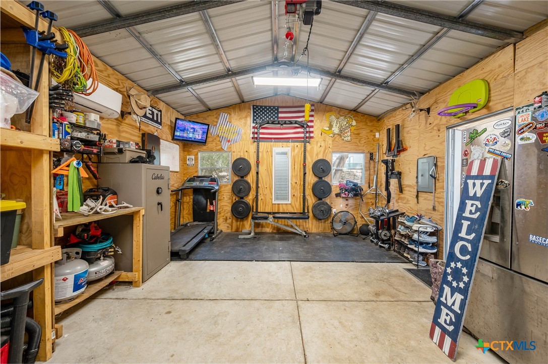 1130 Twin Deer Lane