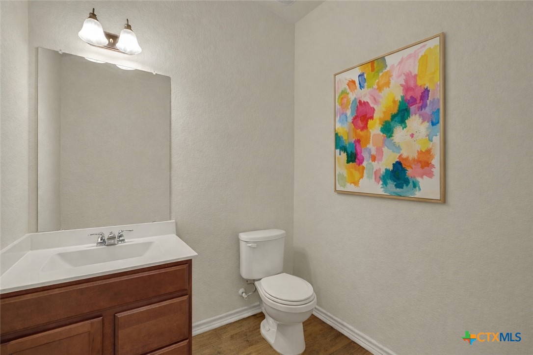 2095 Shire Meadows