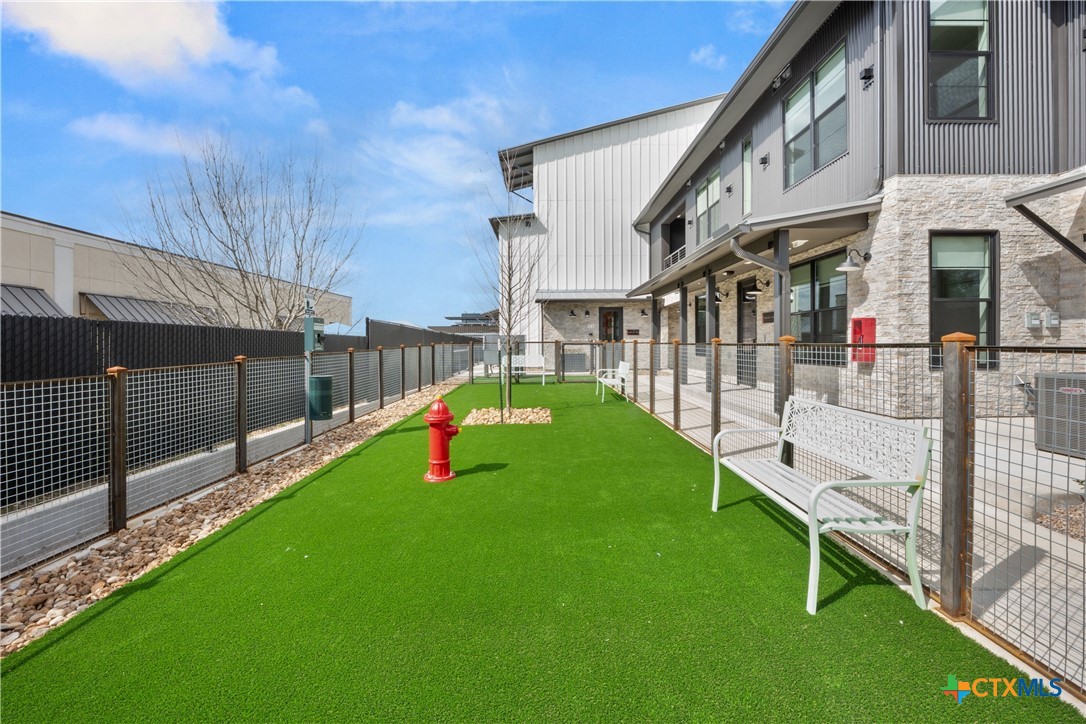 634 Central Parkway 1212