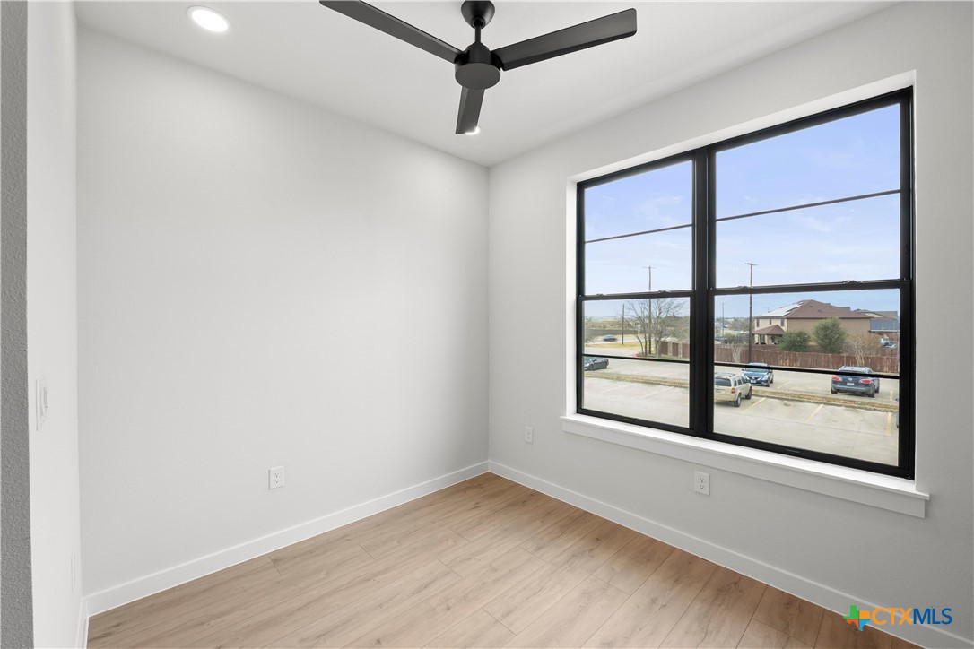 634 Central Parkway 1212