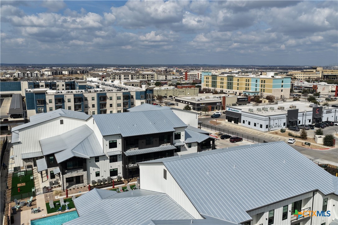 634 Central Parkway 1211