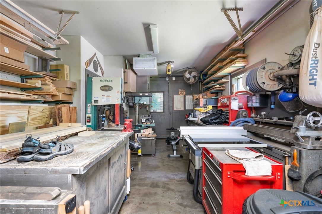 1771 Edgewater Falls