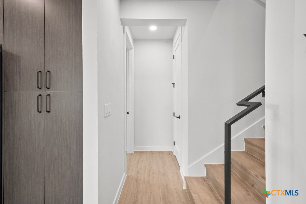 630 Central Parkway 1205/1206