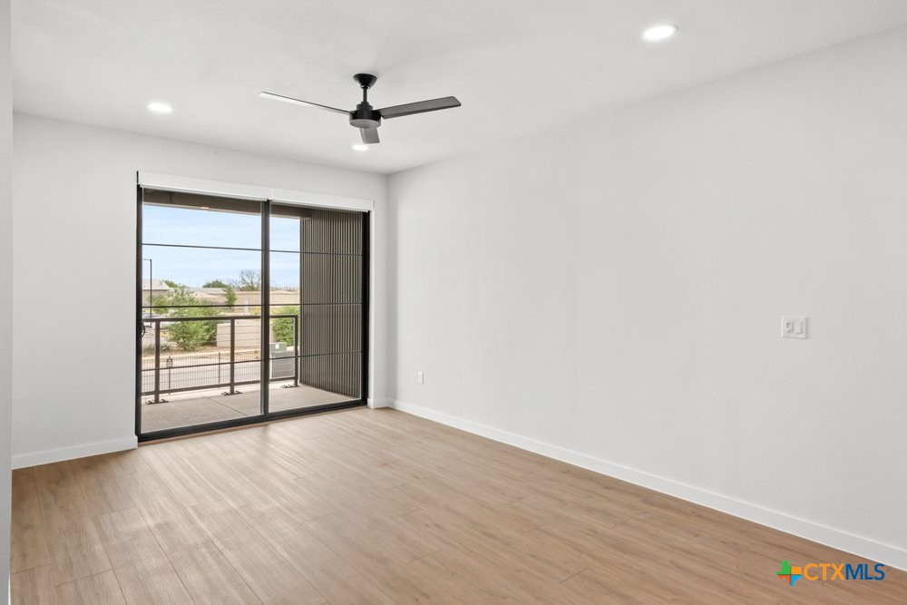 630 Central Parkway 1205/1206