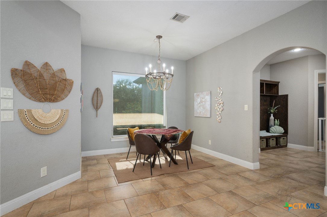 1211 Porto Point