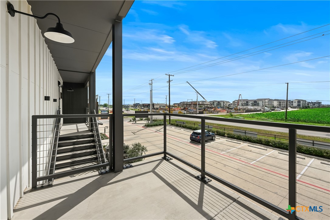 634 Central Parkway 1201