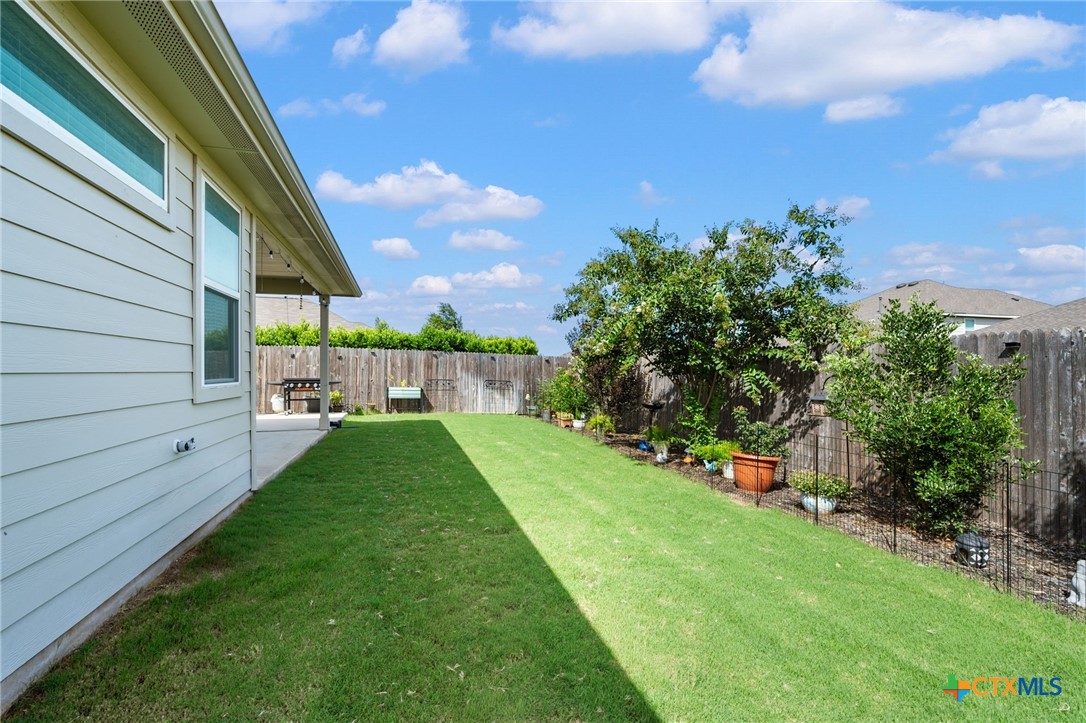 1944 Colonial Avenue