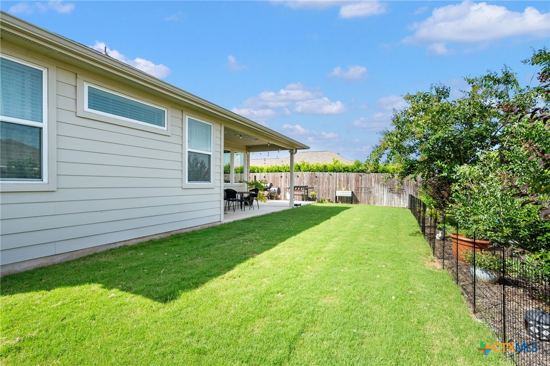 1944 Colonial Avenue