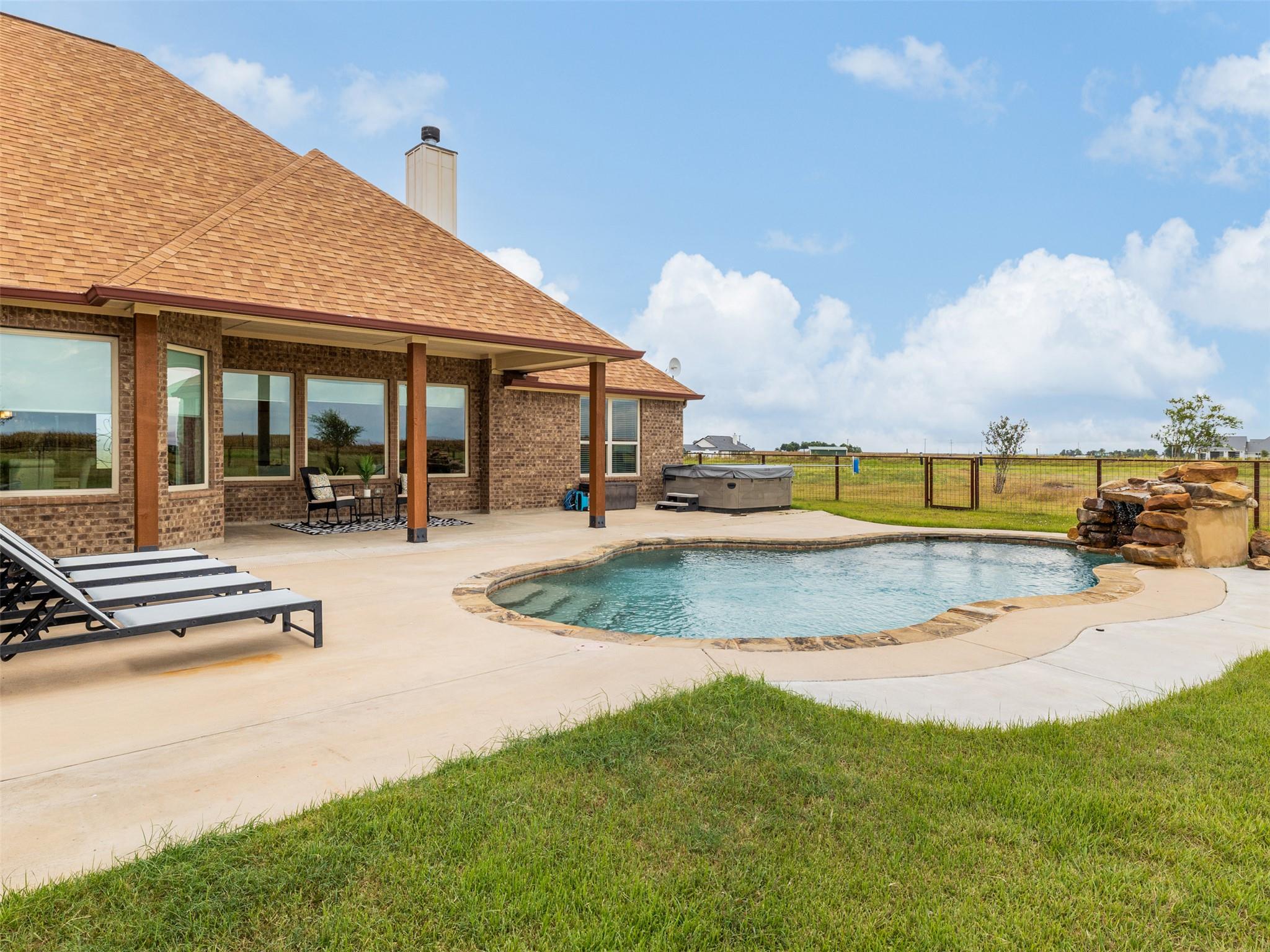 500 County Road 431 RD