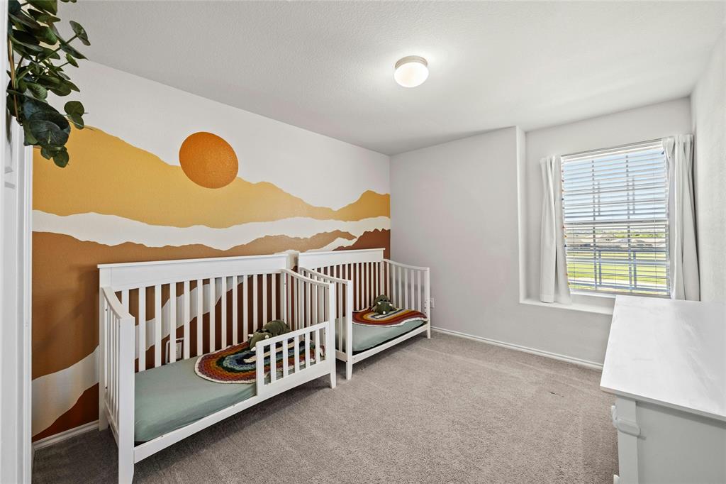 417 Bedford Falls LN