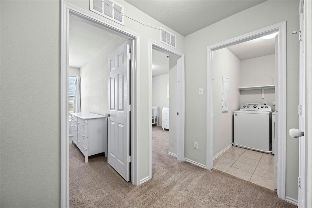 417 Bedford Falls LN