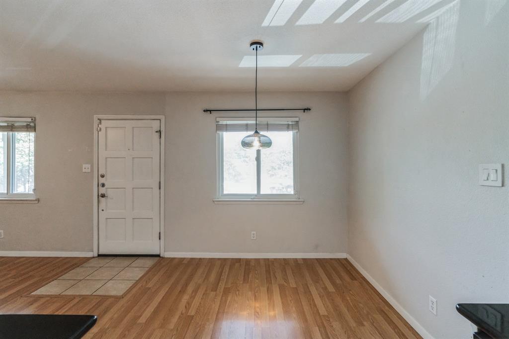 4209 Burnet RD # 207