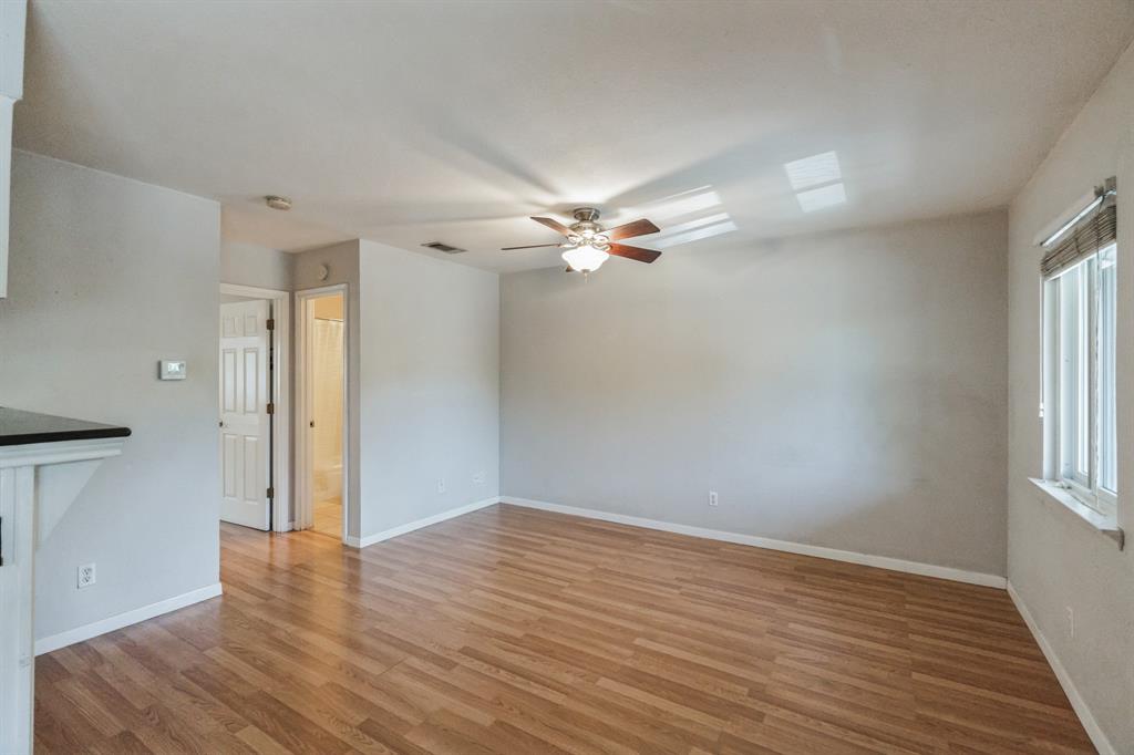 4209 Burnet RD # 207