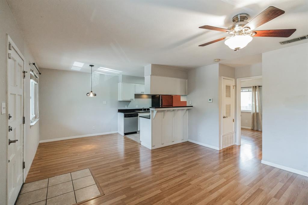 4209 Burnet RD # 207