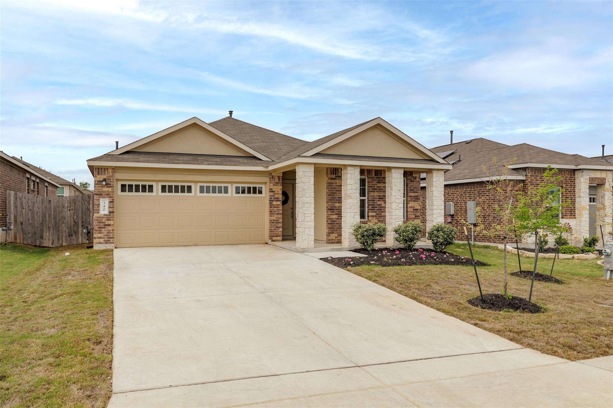 340 Sonterra DR