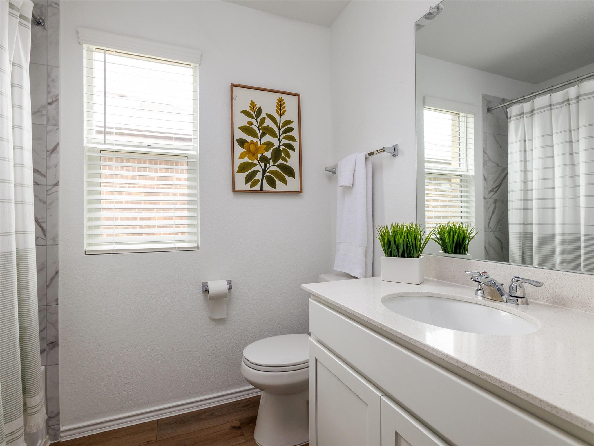 340 Sonterra DR