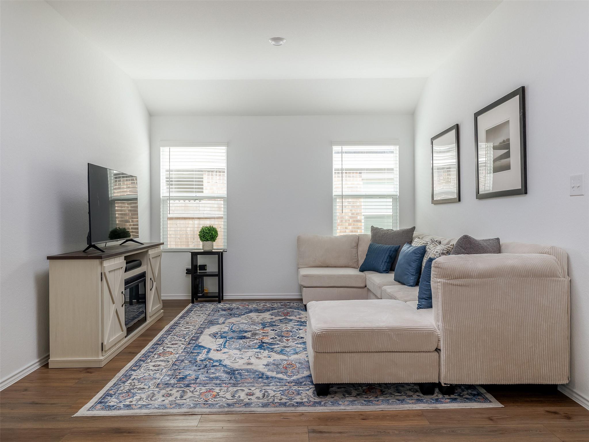 340 Sonterra DR