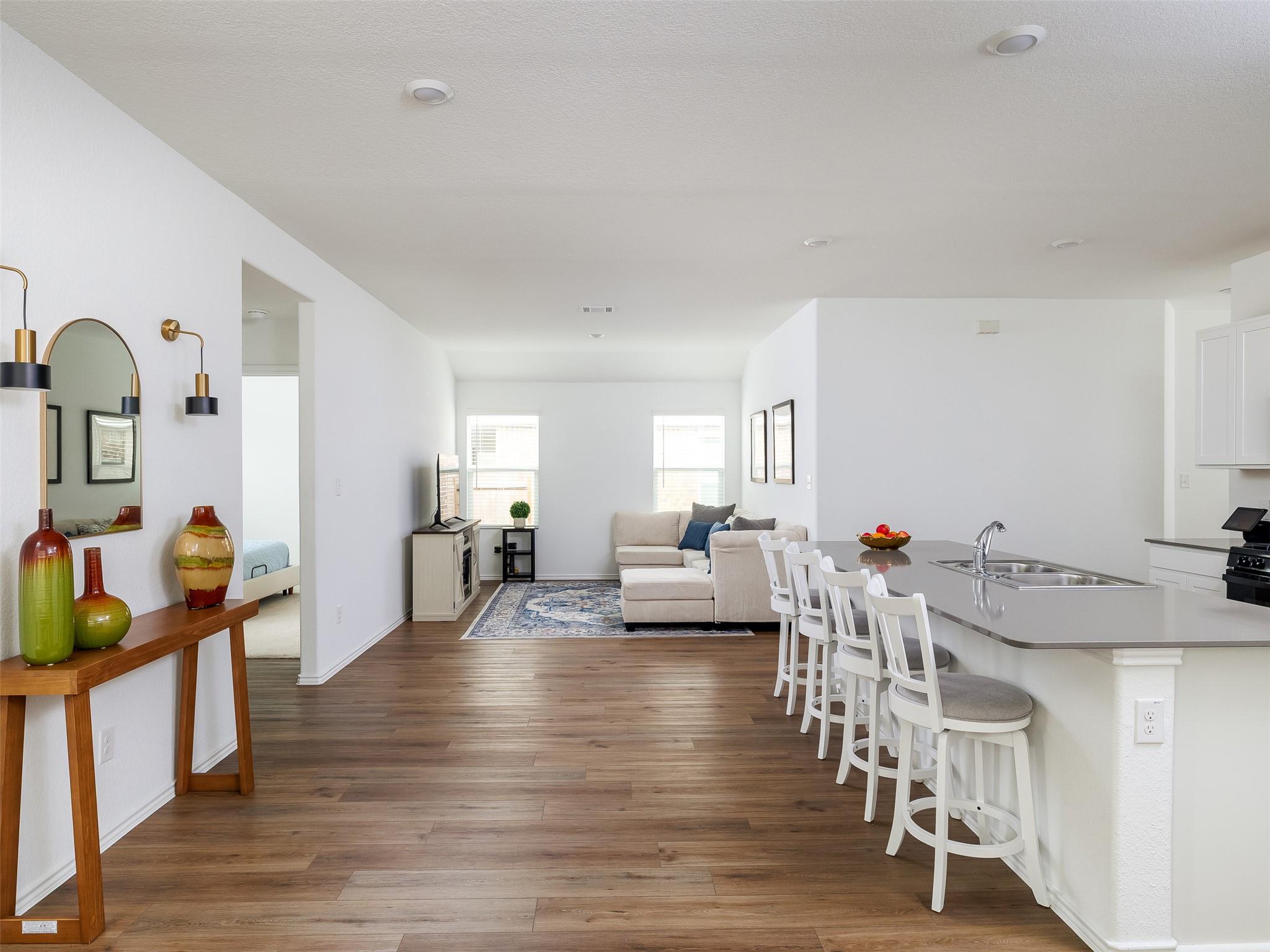 340 Sonterra DR