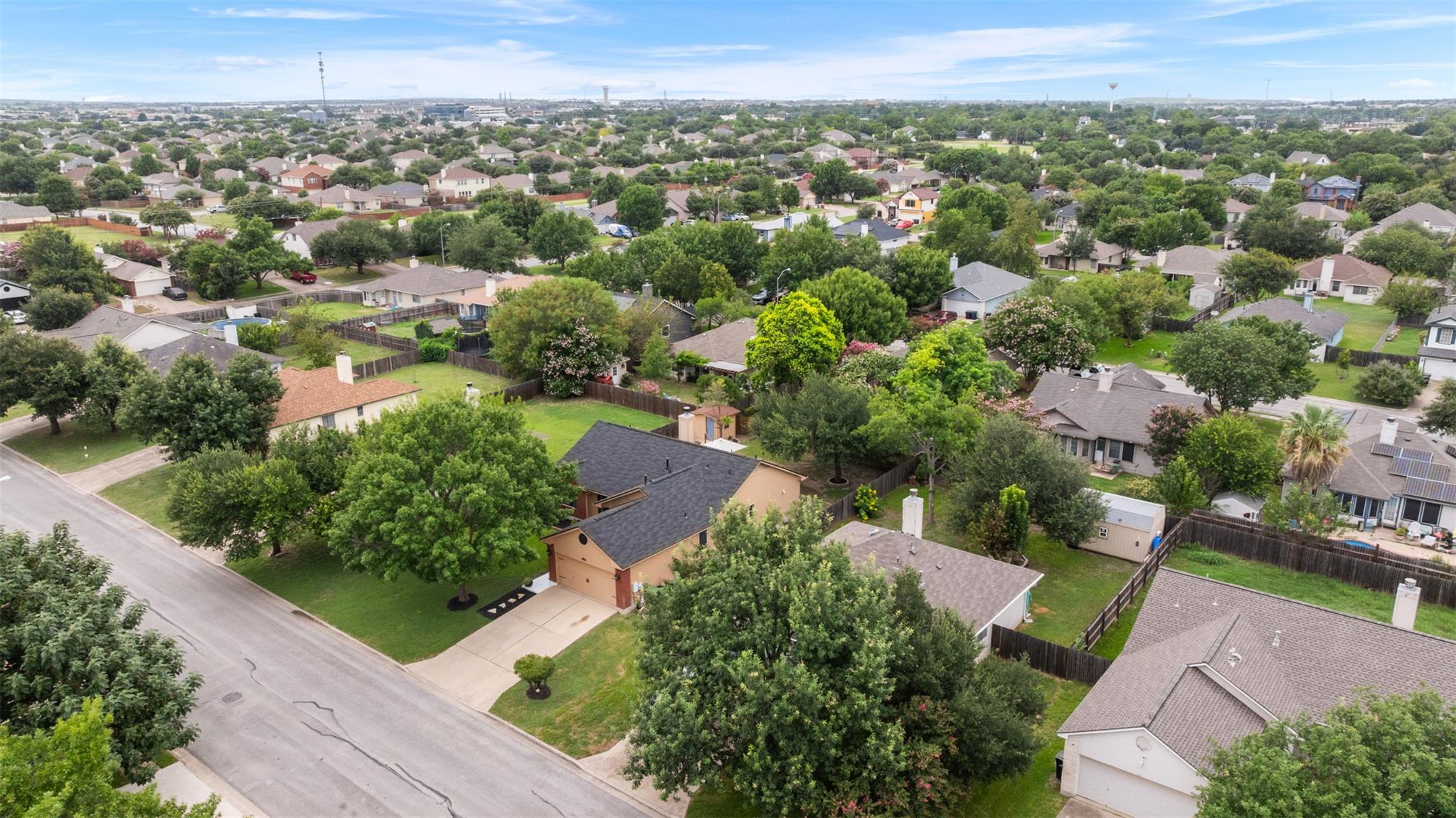 113 MEADOWSIDE DR