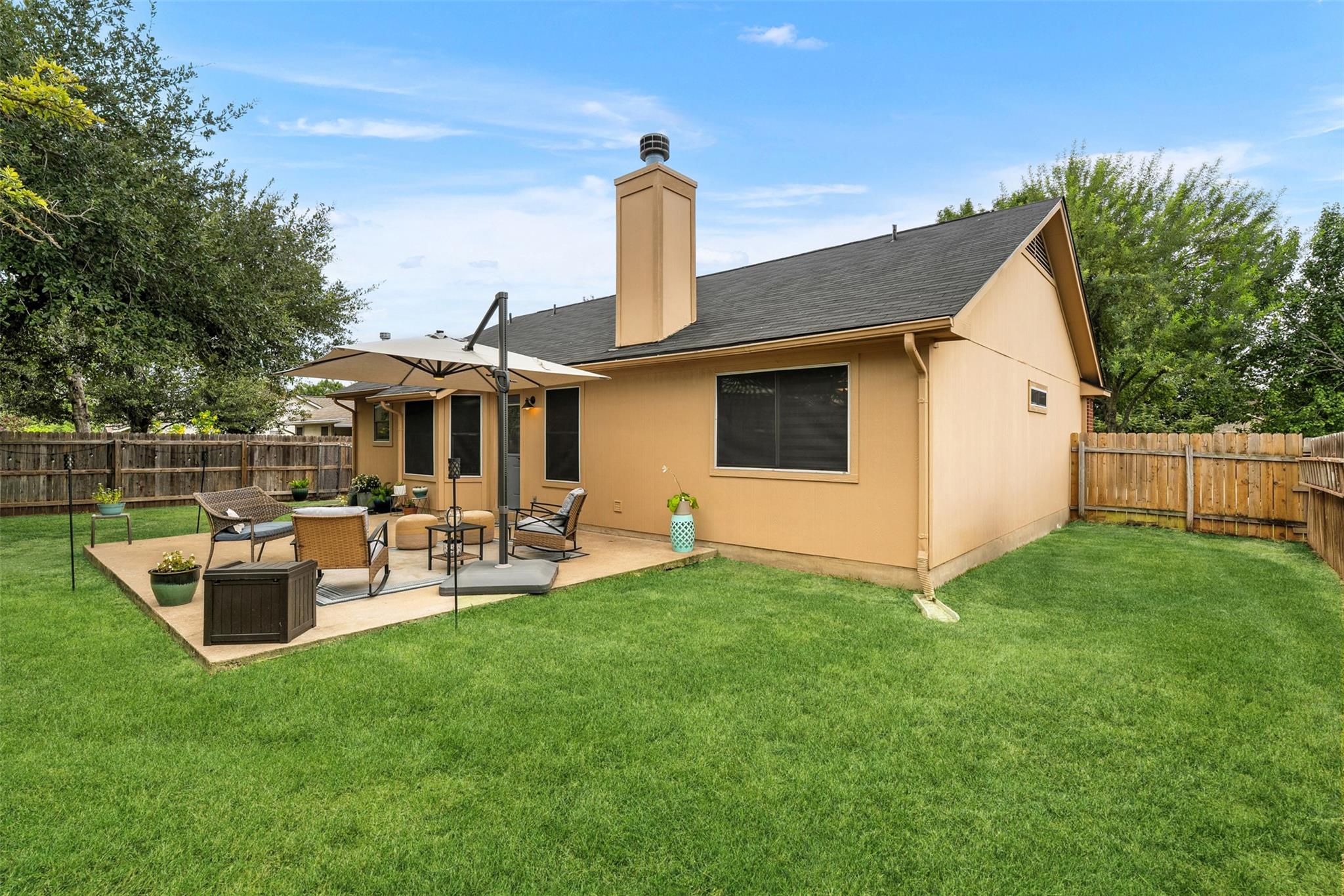 113 MEADOWSIDE DR