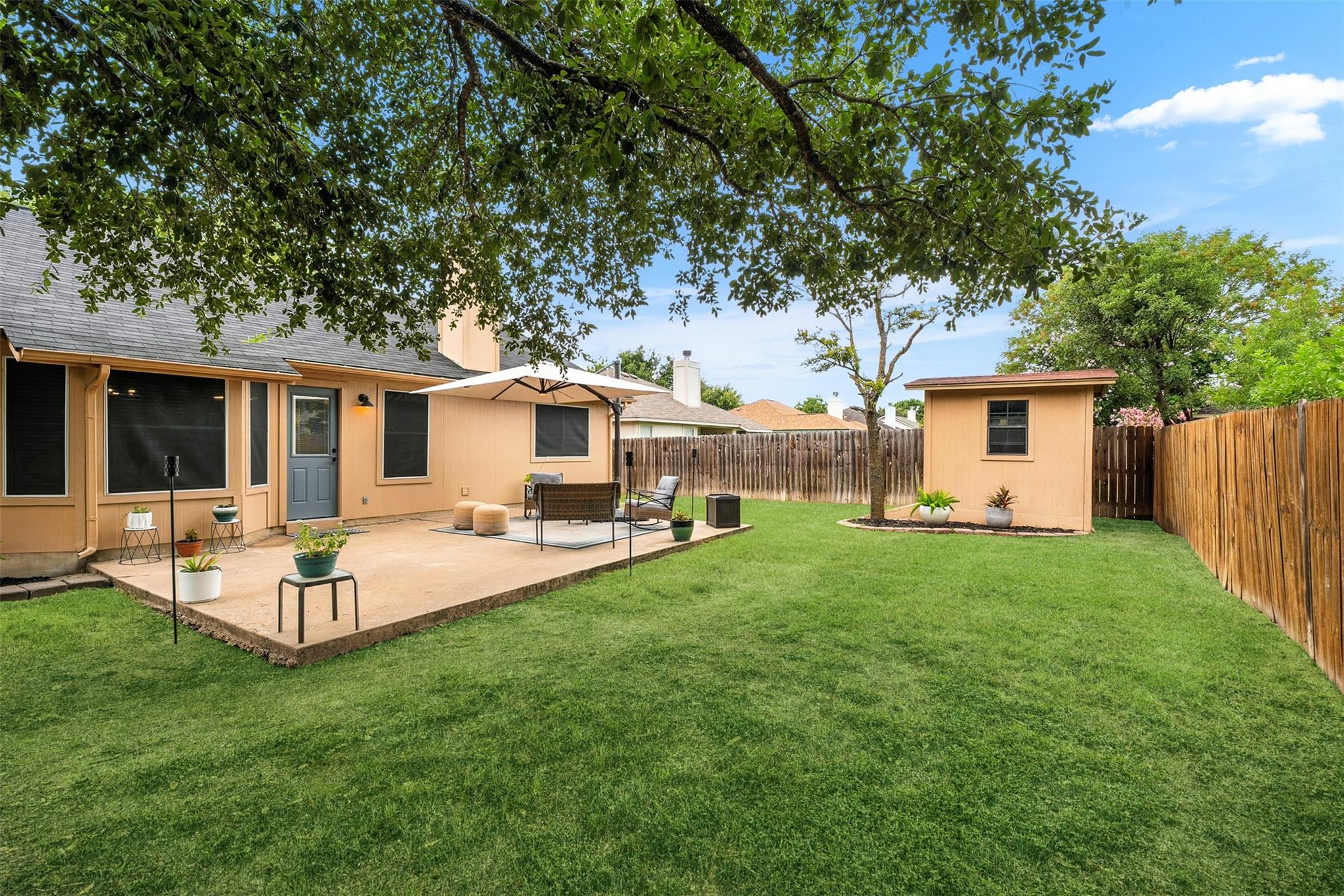 113 MEADOWSIDE DR