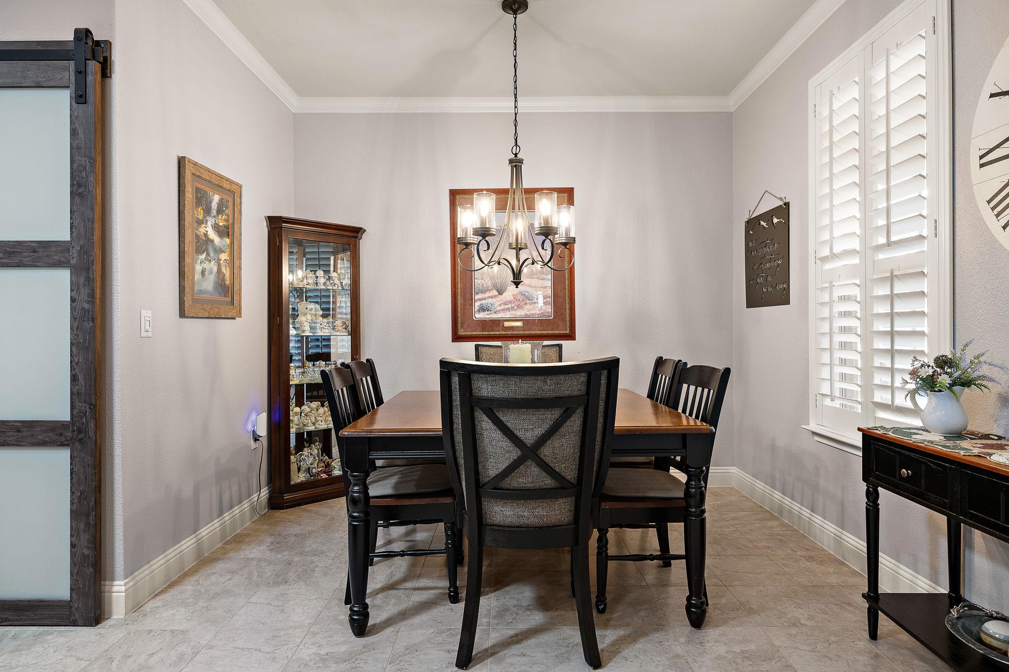 101 Copperas Creek CV