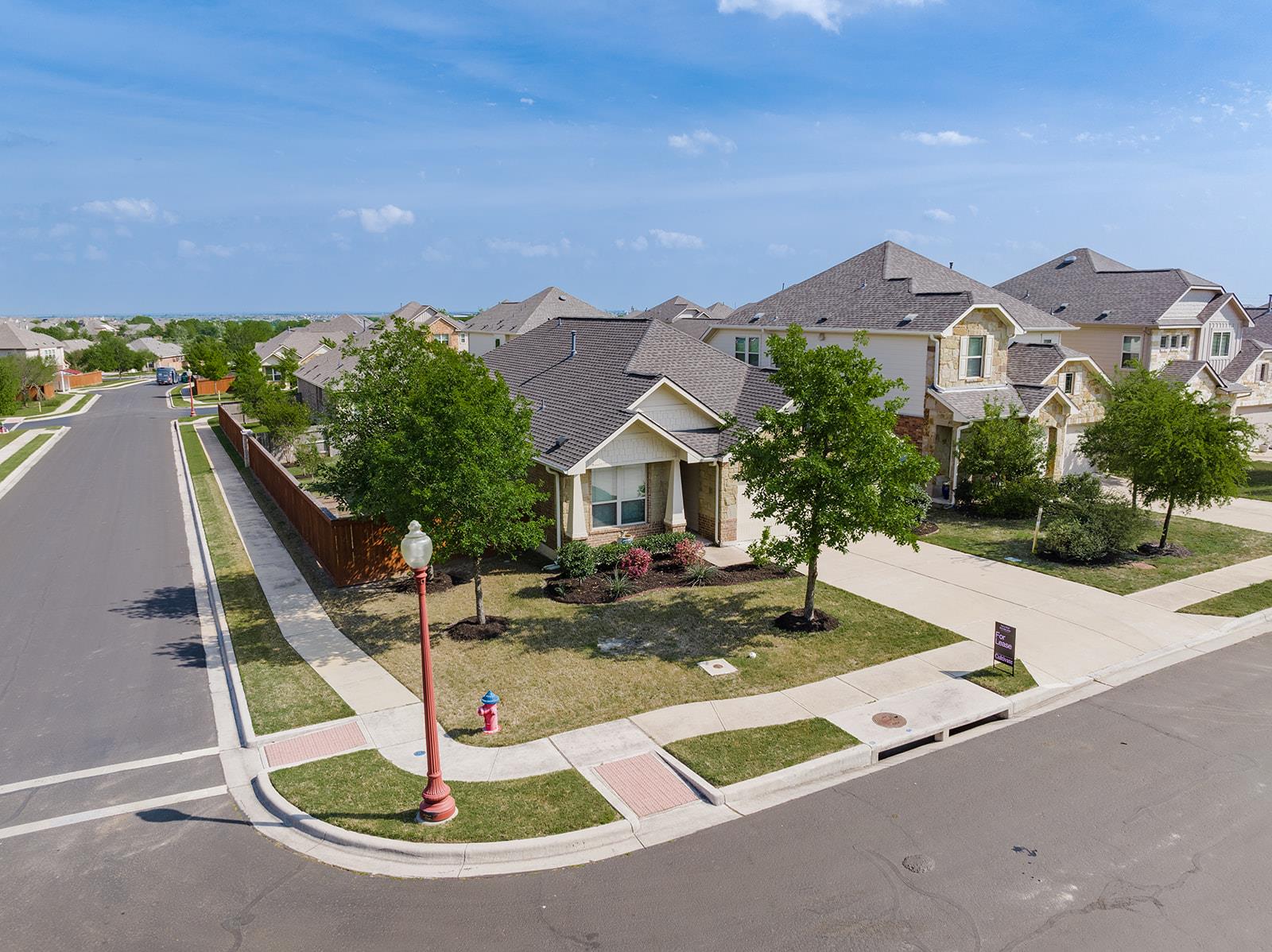 2517 Auburn Chestnut LN