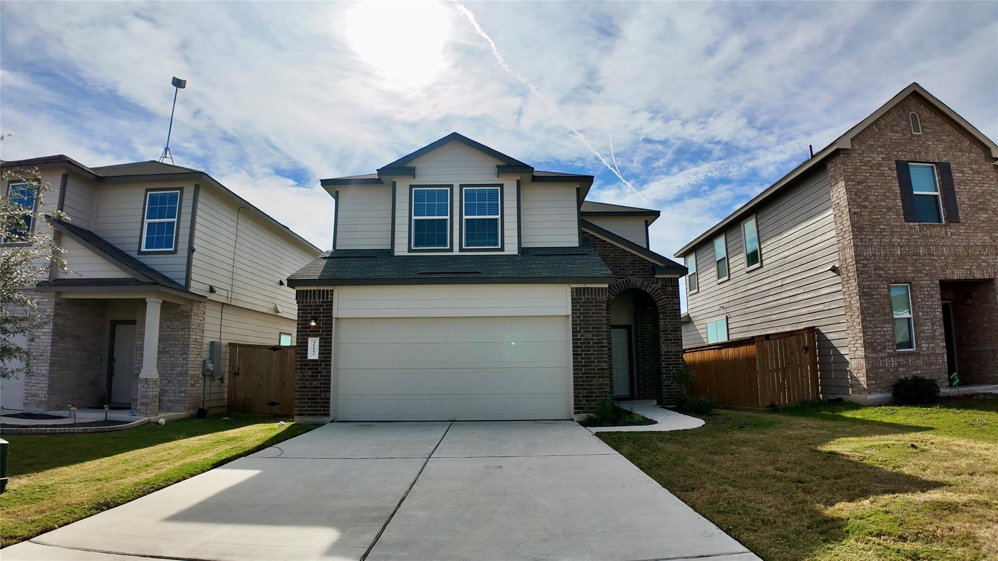 217 Bronco Billy DR