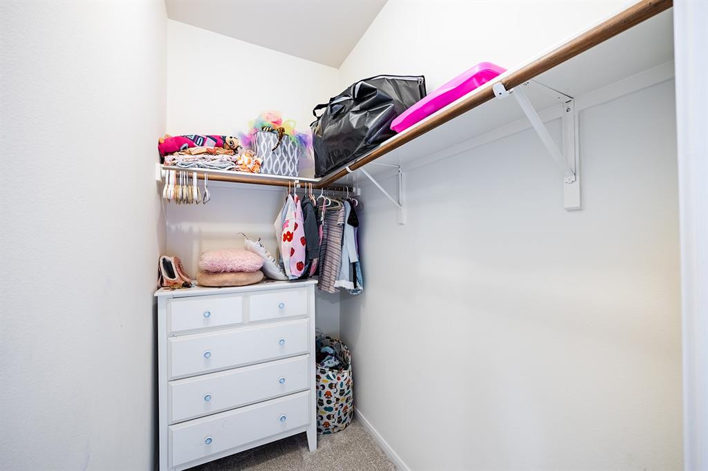 3827 Laurel Ridge DR