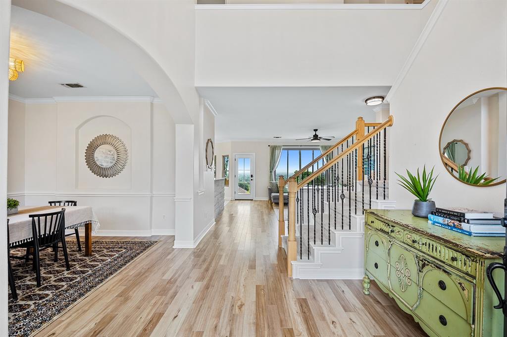 3827 Laurel Ridge DR