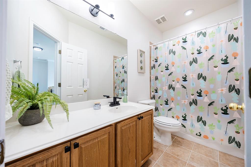 3827 Laurel Ridge DR