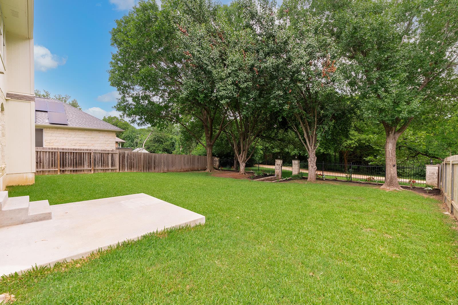 15213 Mallard Green LN