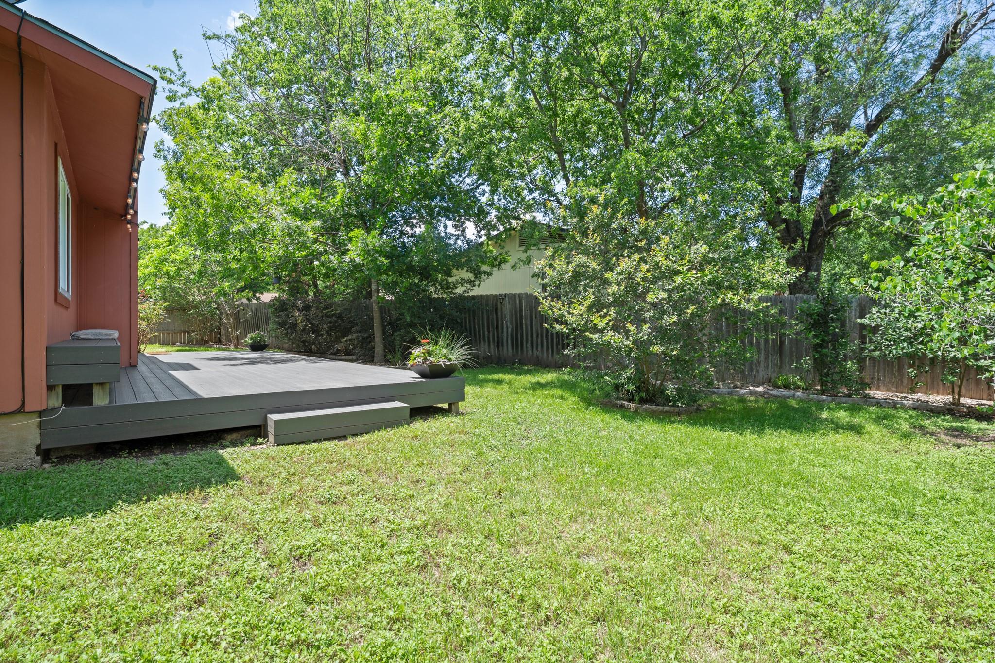 8914 Sparkling Creek DR
