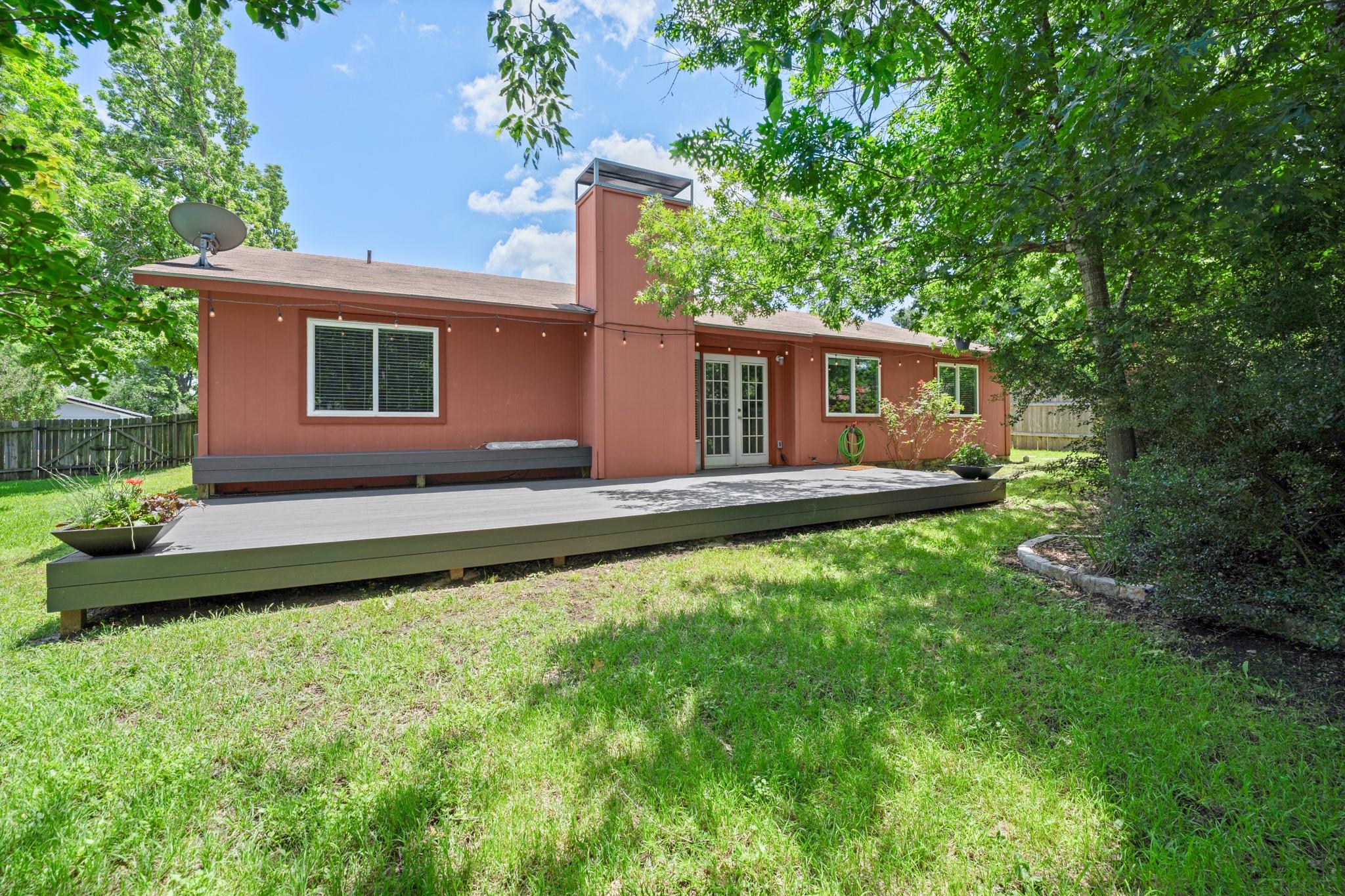 8914 Sparkling Creek DR