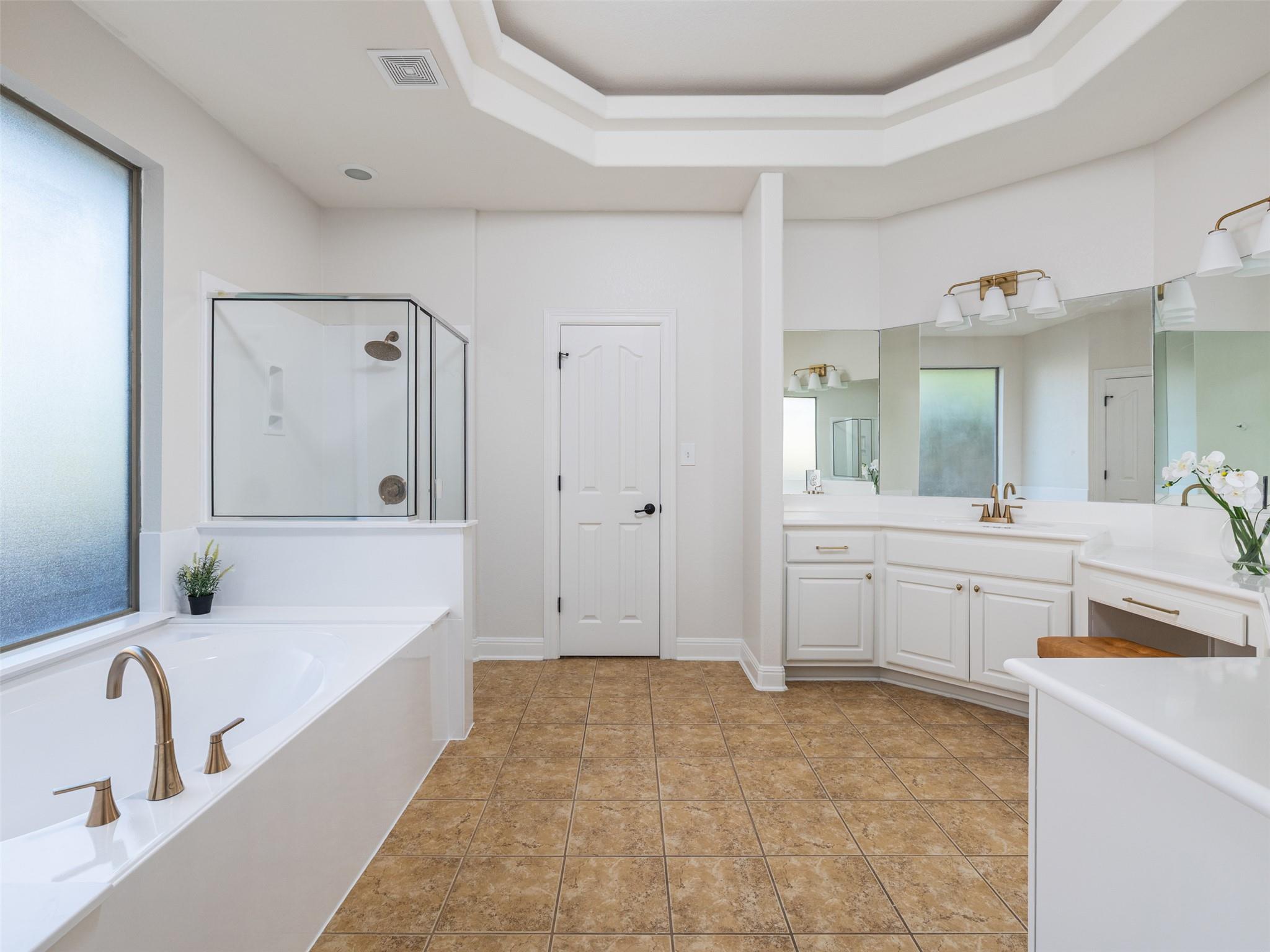 2709 Deep River CIR