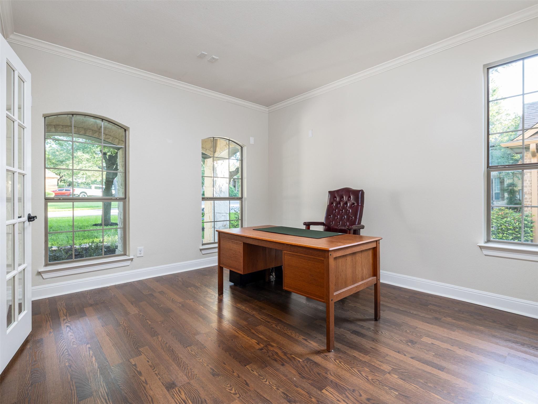 2709 Deep River CIR