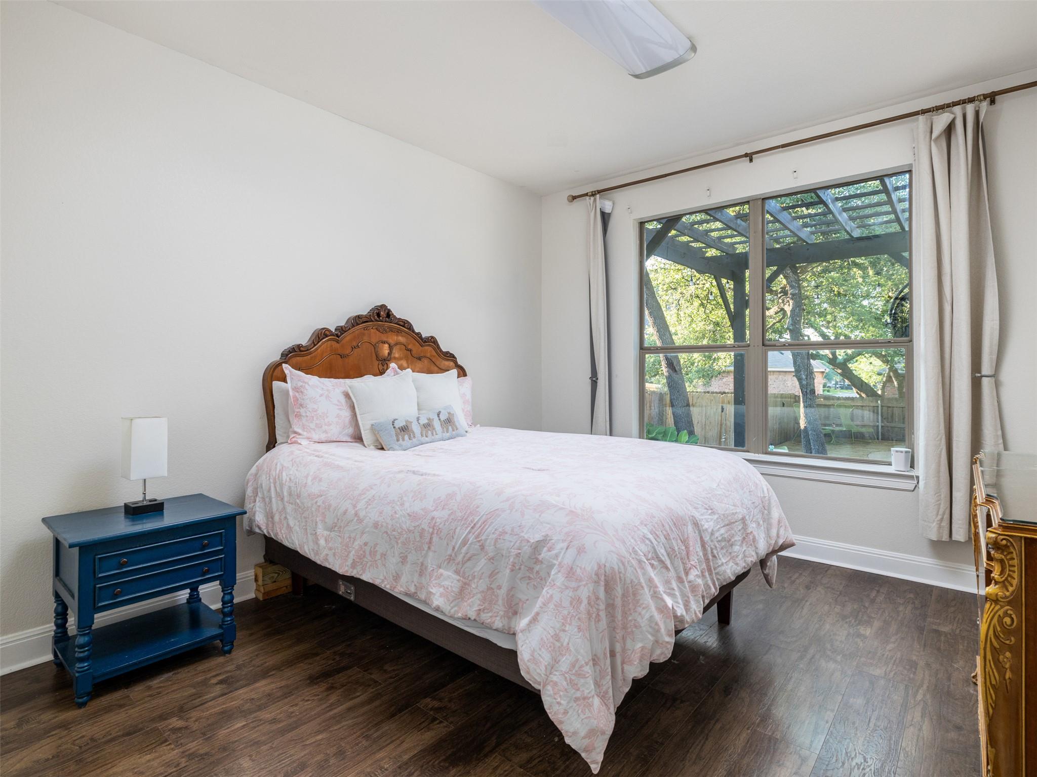 2709 Deep River CIR