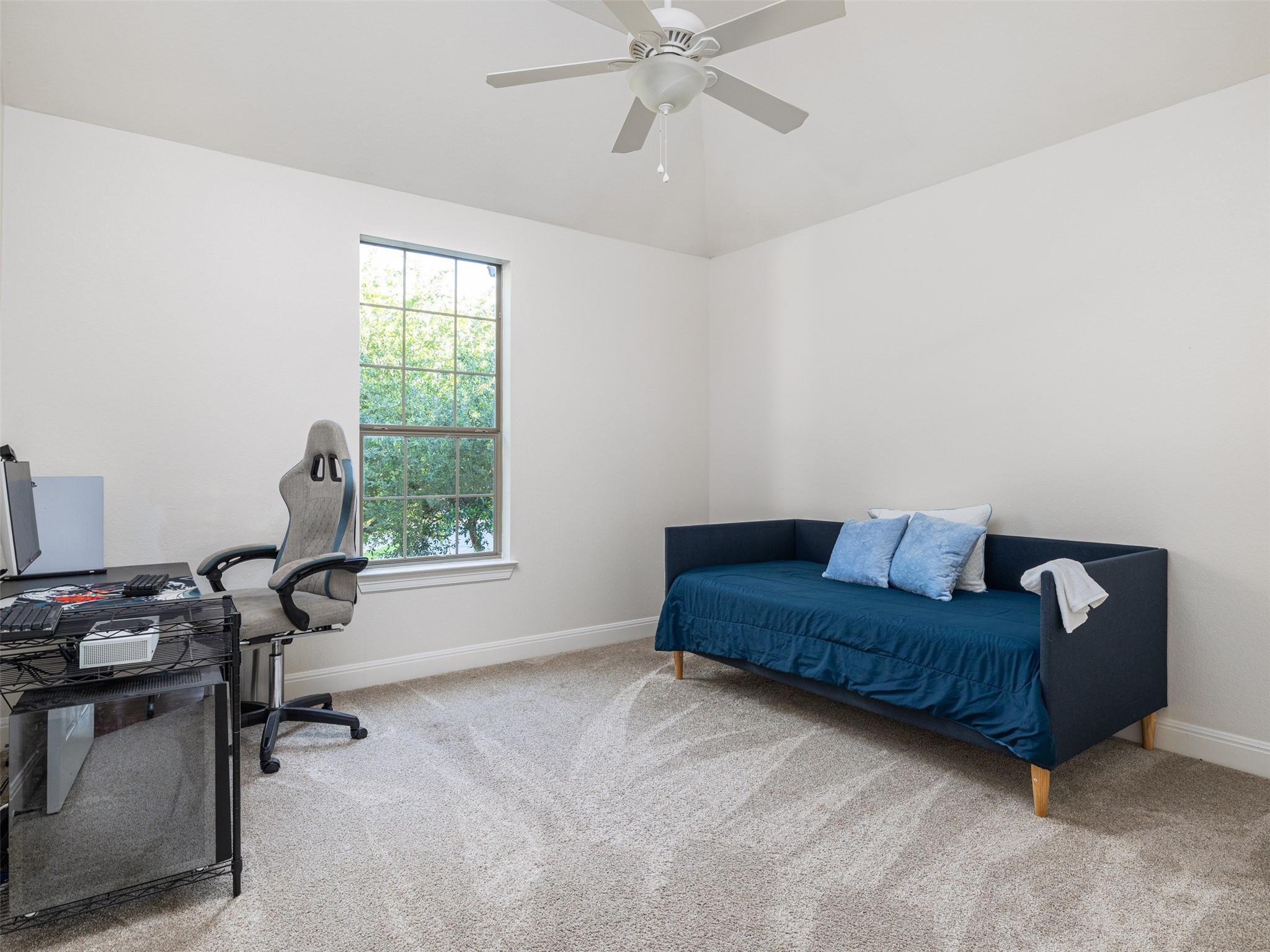 2709 Deep River CIR