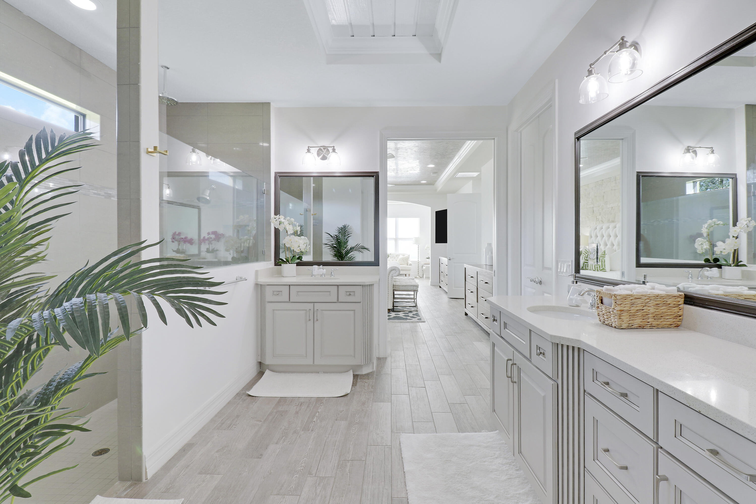 216 Sonoma Isles Circle