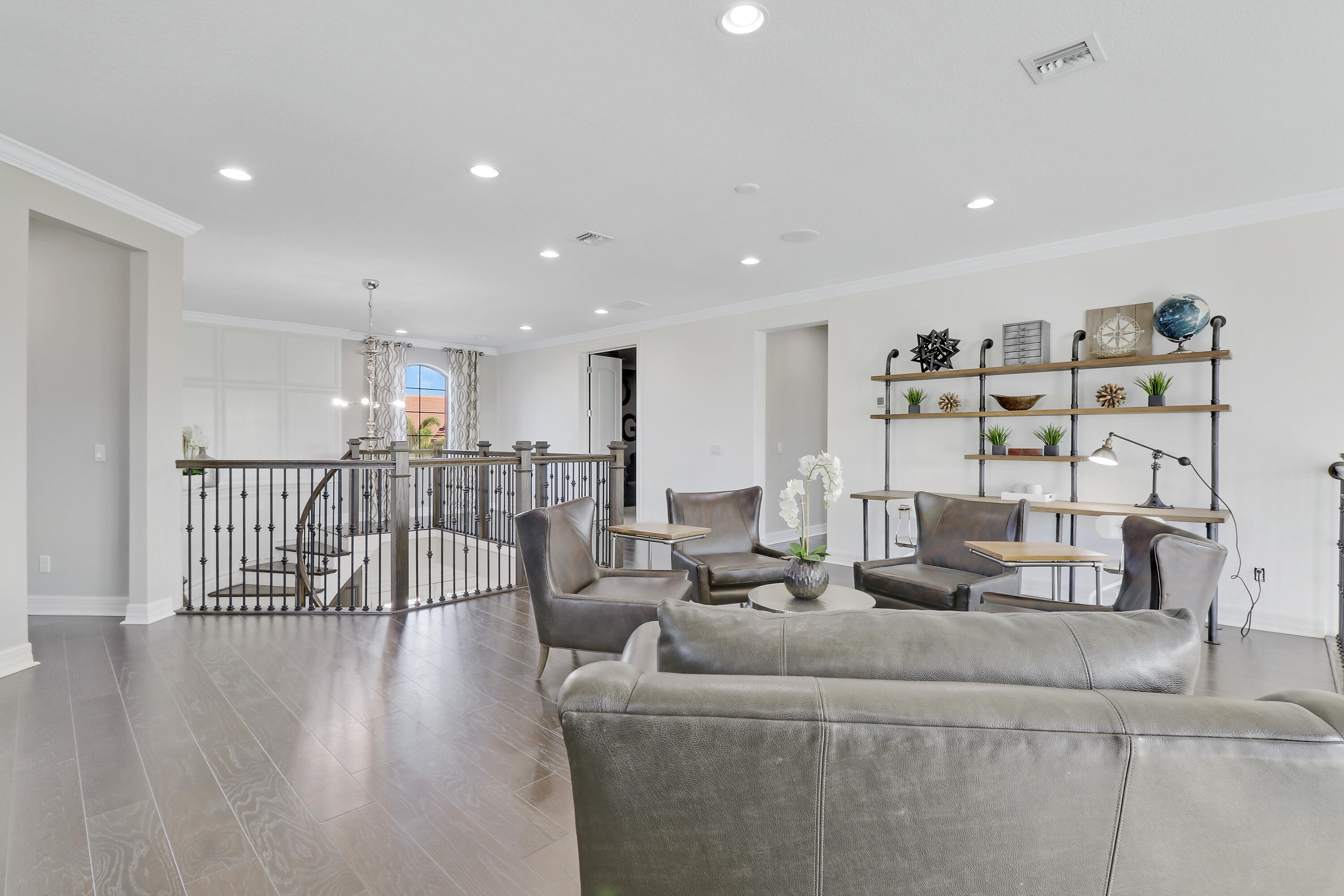 216 Sonoma Isles Circle