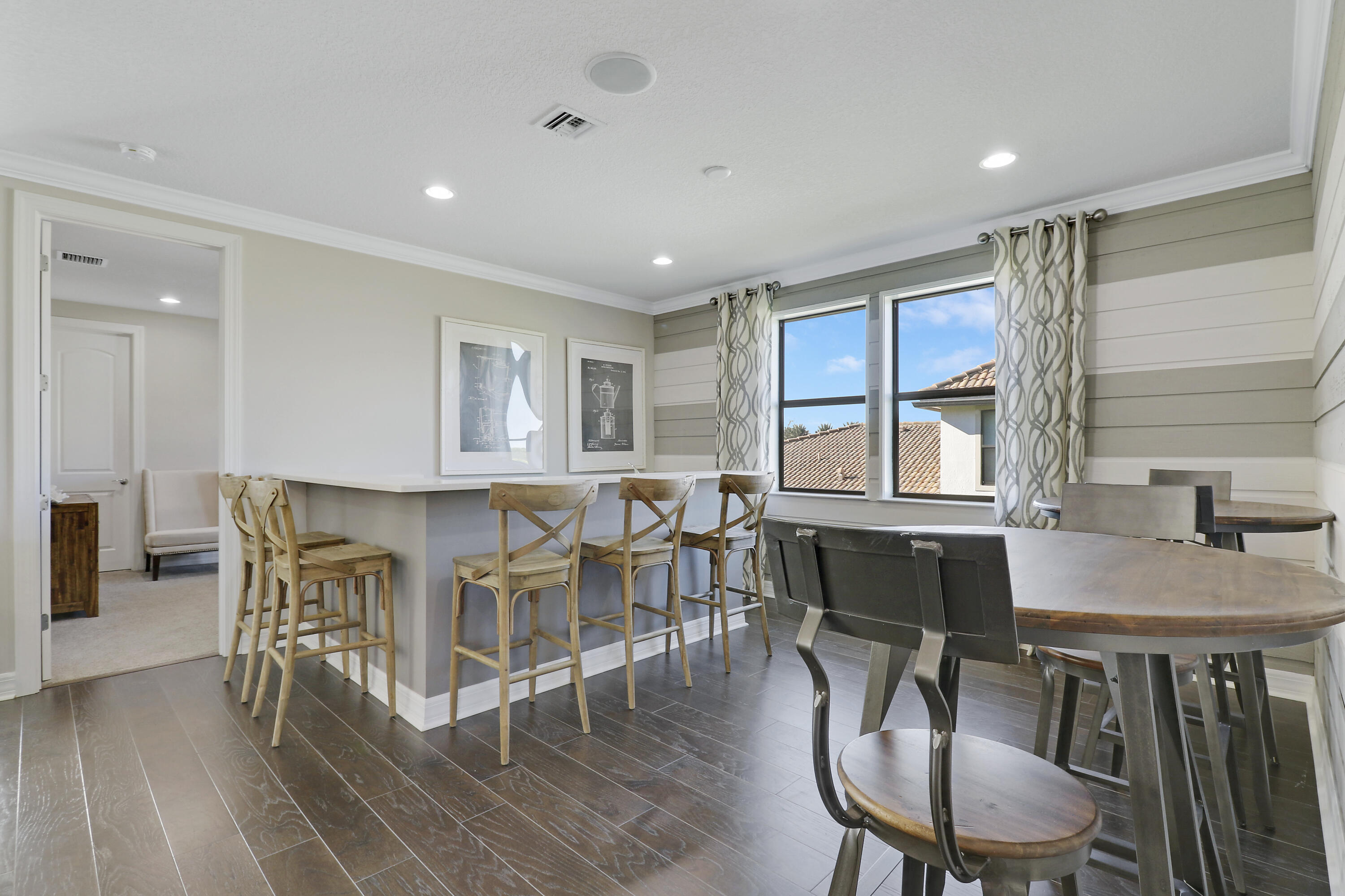 216 Sonoma Isles Circle