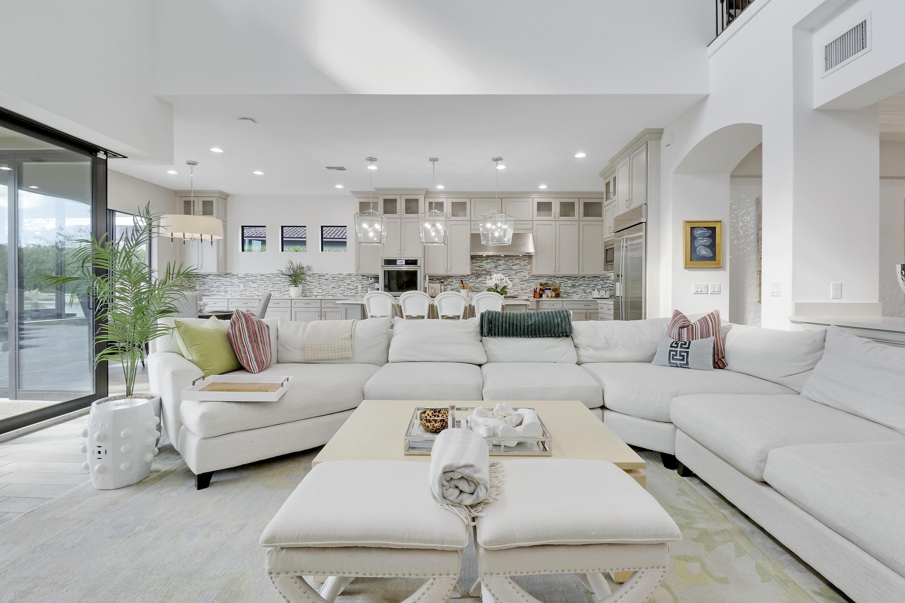 216 Sonoma Isles Circle