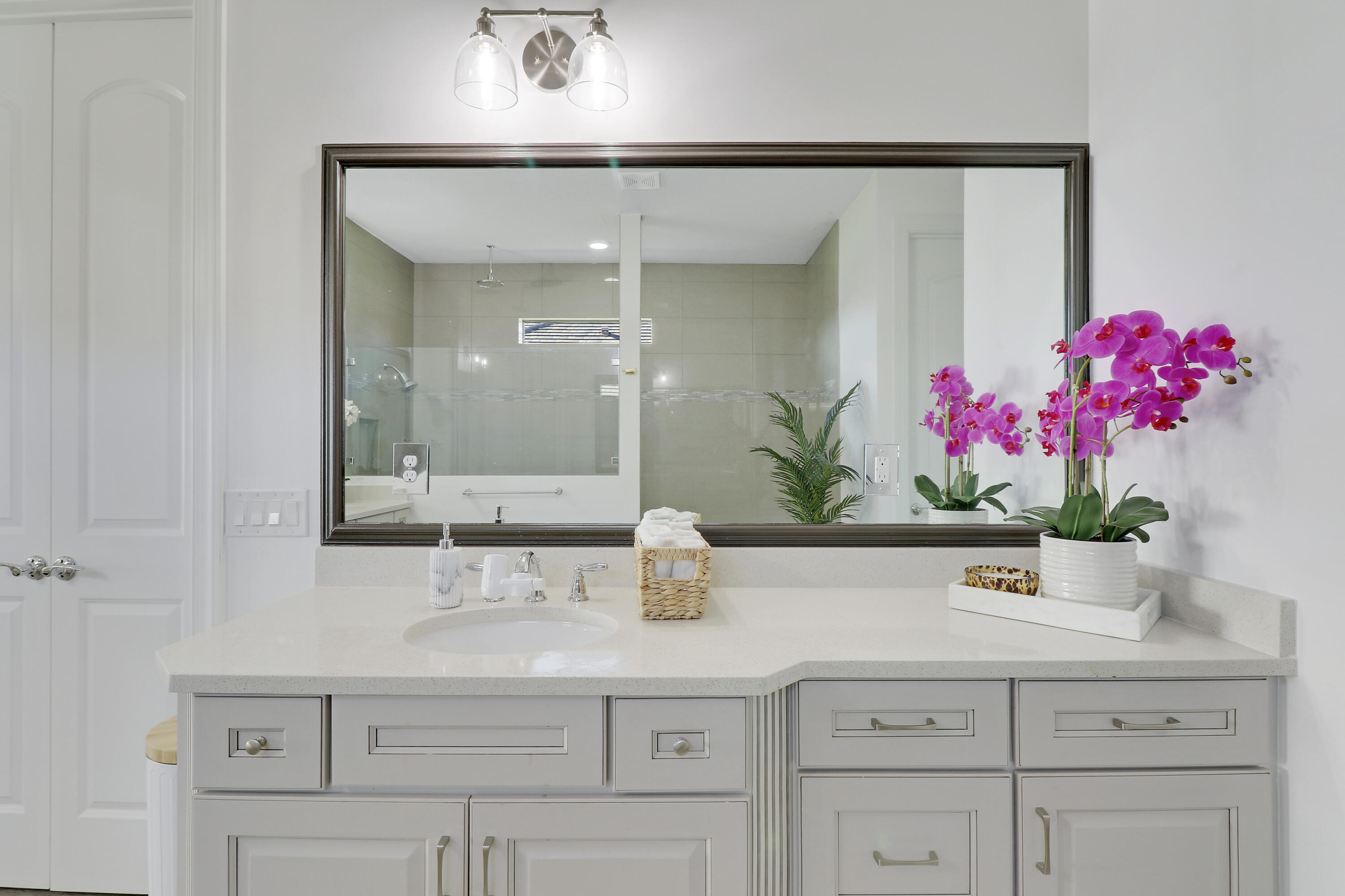 216 Sonoma Isles Circle