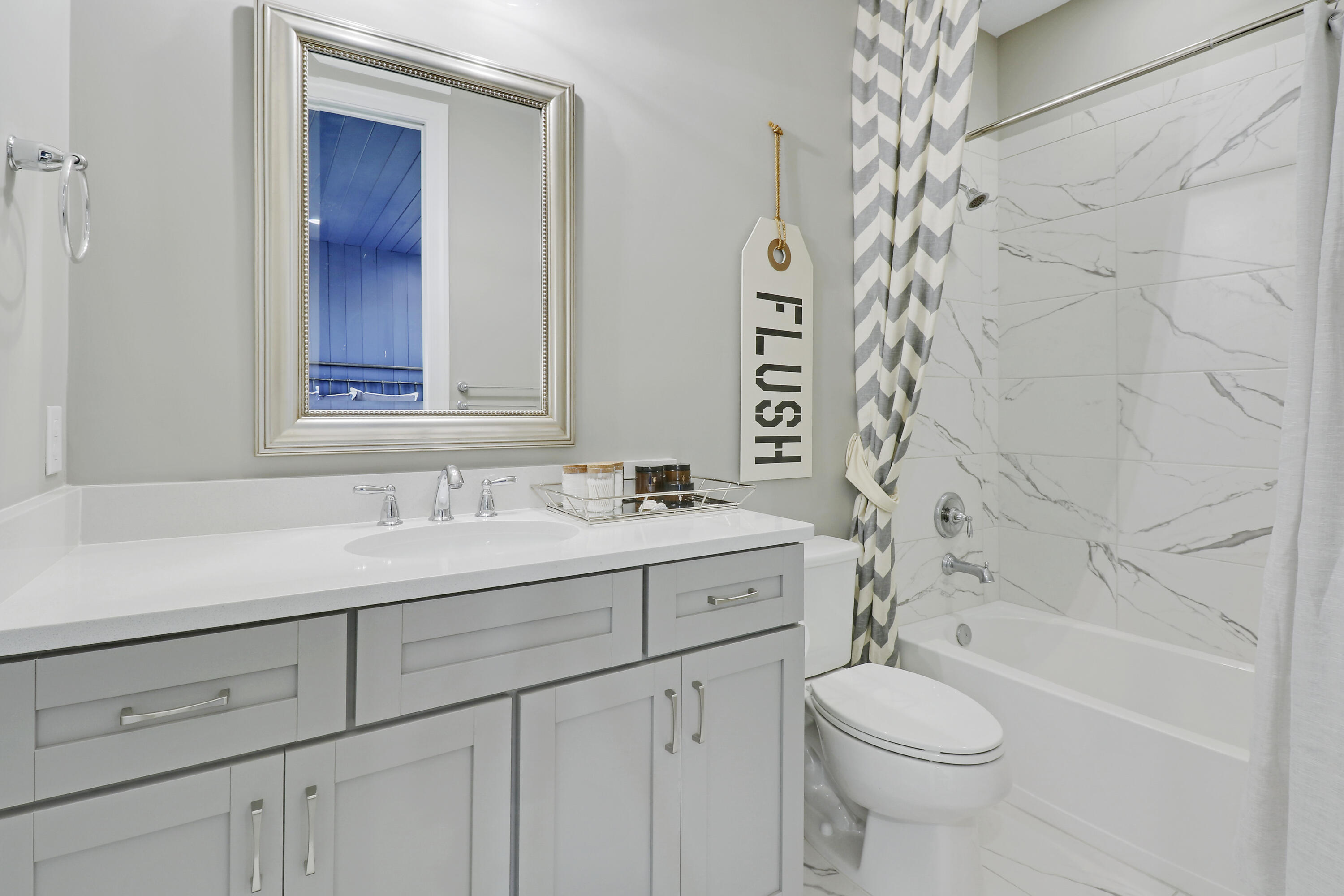 216 Sonoma Isles Circle