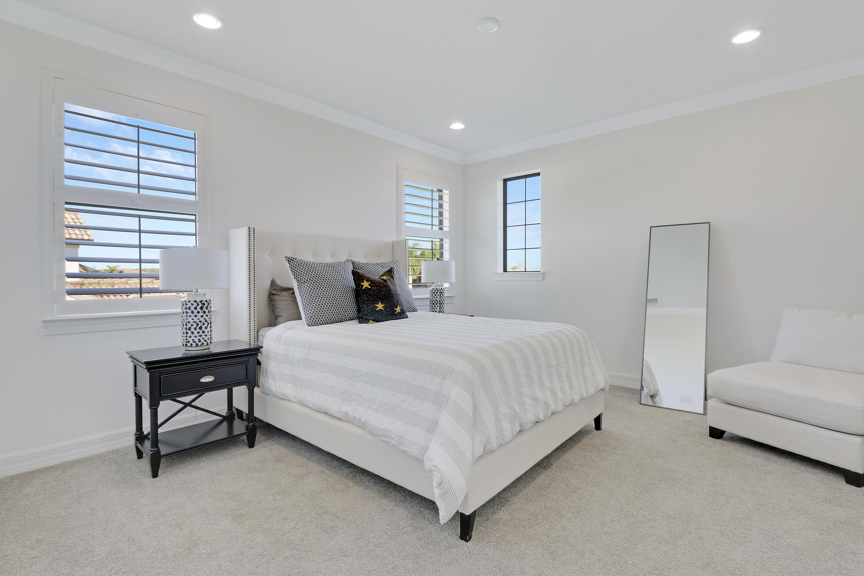 216 Sonoma Isles Circle